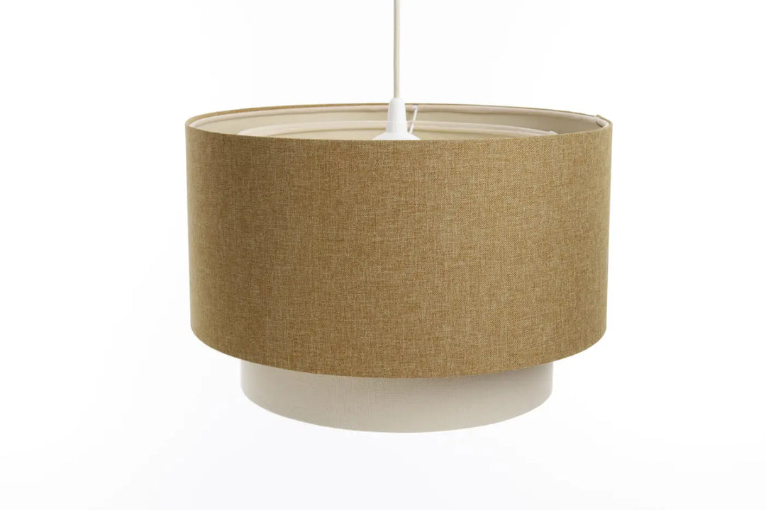 Suspension luminaire caramel duo boho elegant avec abat-jour en tissu tressé caramel et base blanche suspendue