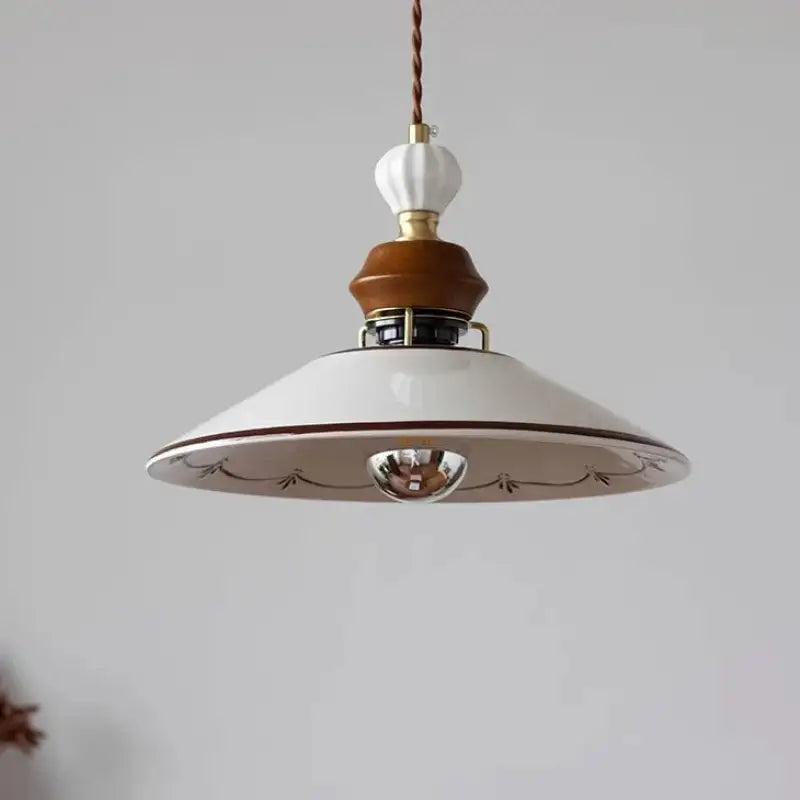 Suspension luminaire en céramique au style ancien et authentique