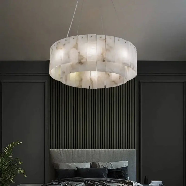 Suspension luminaire circulaire effet marbre suspendu chic

