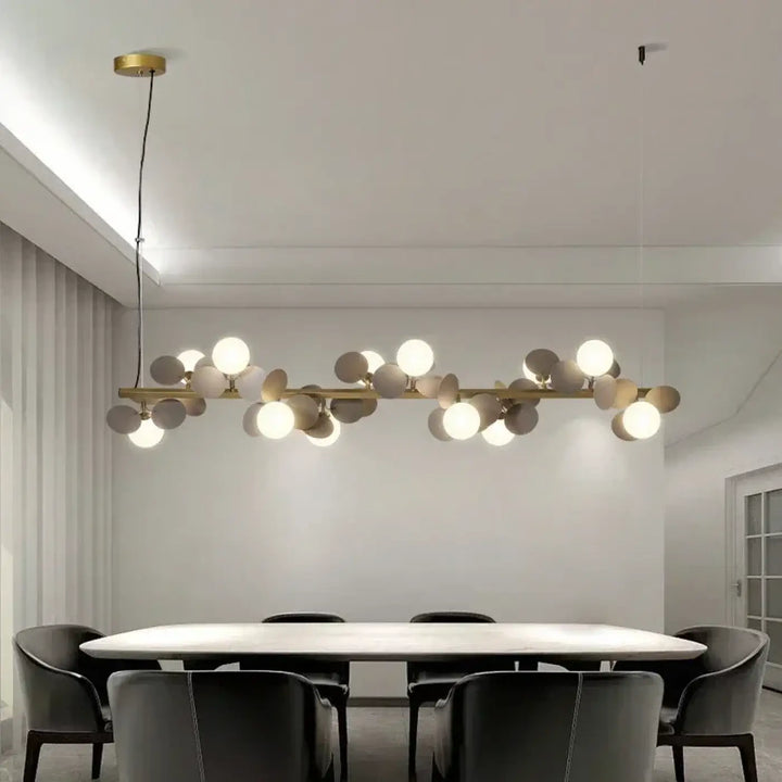 Suspension luminaire orbellia dorée moderne avec ampoule incluse blanc gris suspendue au-dessus de la salle à manger