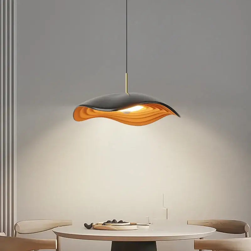 Suspension luminaire au design italien pour cuisine tendance

