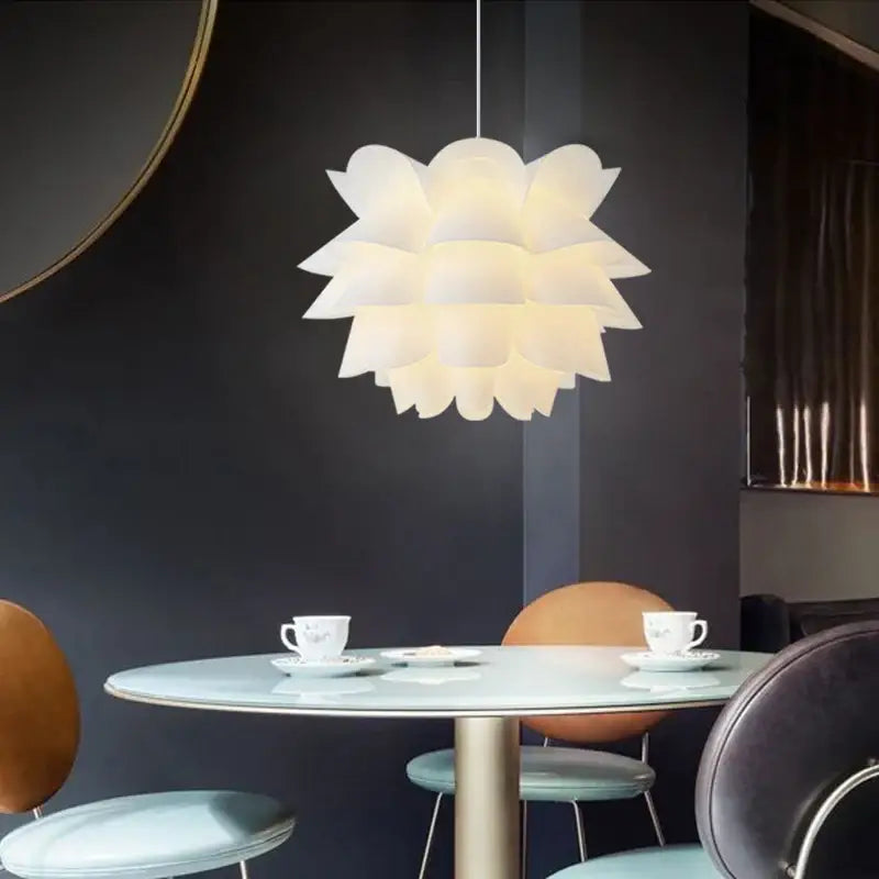 Suspension luminaire design moderne en forme de fleur élégante