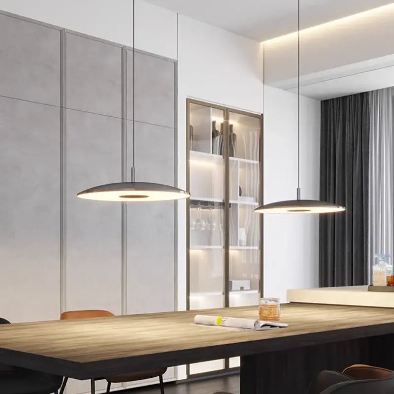 Suspension luminaire design plate ronde style moderne chic