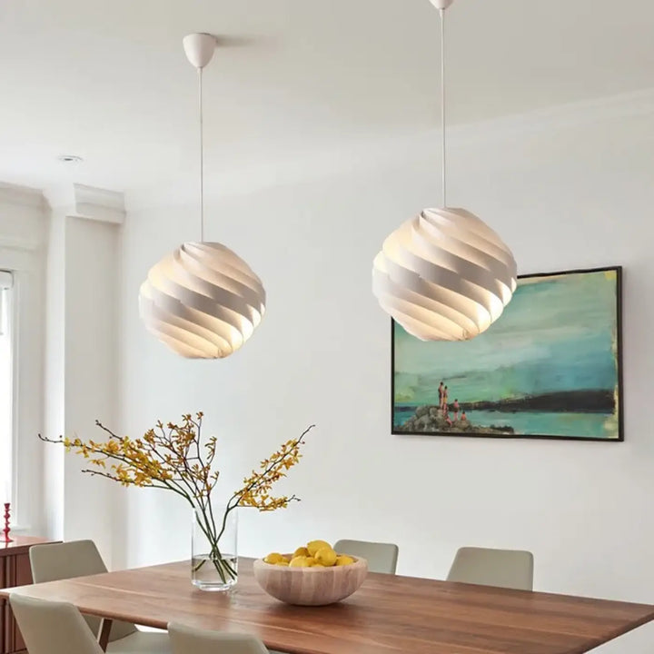 Suspension luminaire design spirale blanche moderne élégante