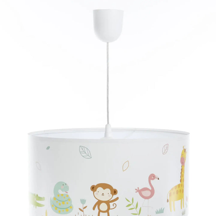 Suspension luminaire enfant blanc avec abat-jour cylindrique imprimé animaux de la jungle pastel pour chambre d’enfant