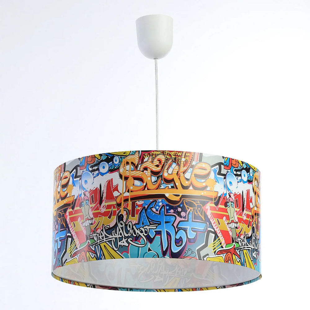 Suspension luminaire enfant cylindrique vibrant avec design graffiti coloré orange bleu jaune rouge et noir pour chambre enfant