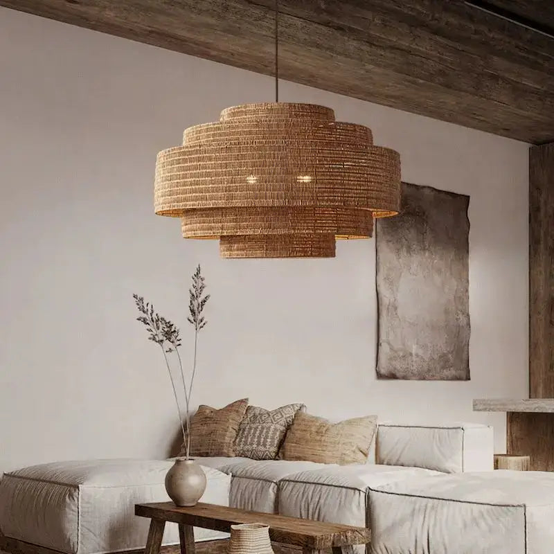Suspension luminaire en fibres naturelles au design bohème chic