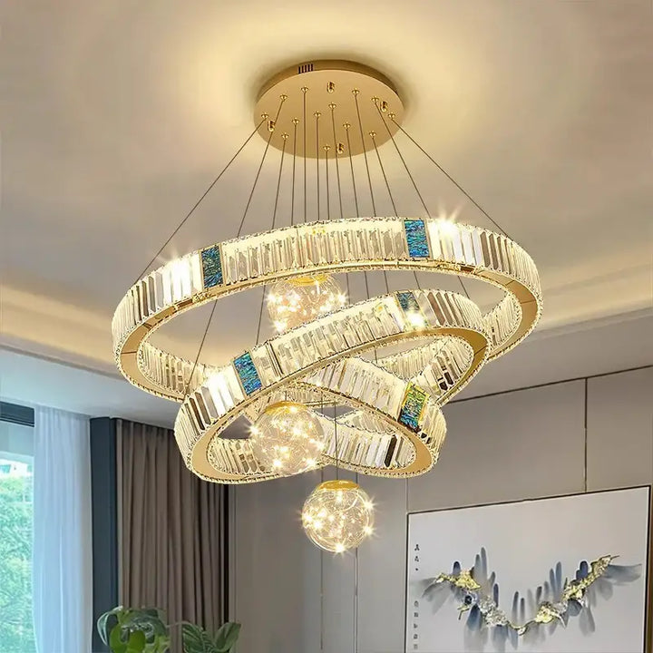 Suspension led cristal avec anneaux dorés design doré chic