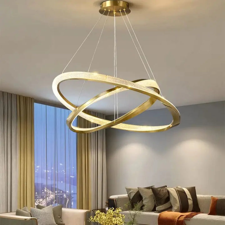Suspension luminaire led dorée anneaux flottants élégants