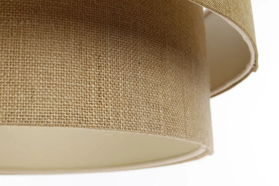 Suspension luminaire duo boho elegant avec abat-jour en toile de jute naturelle marron beige et intérieur blanc lisse
