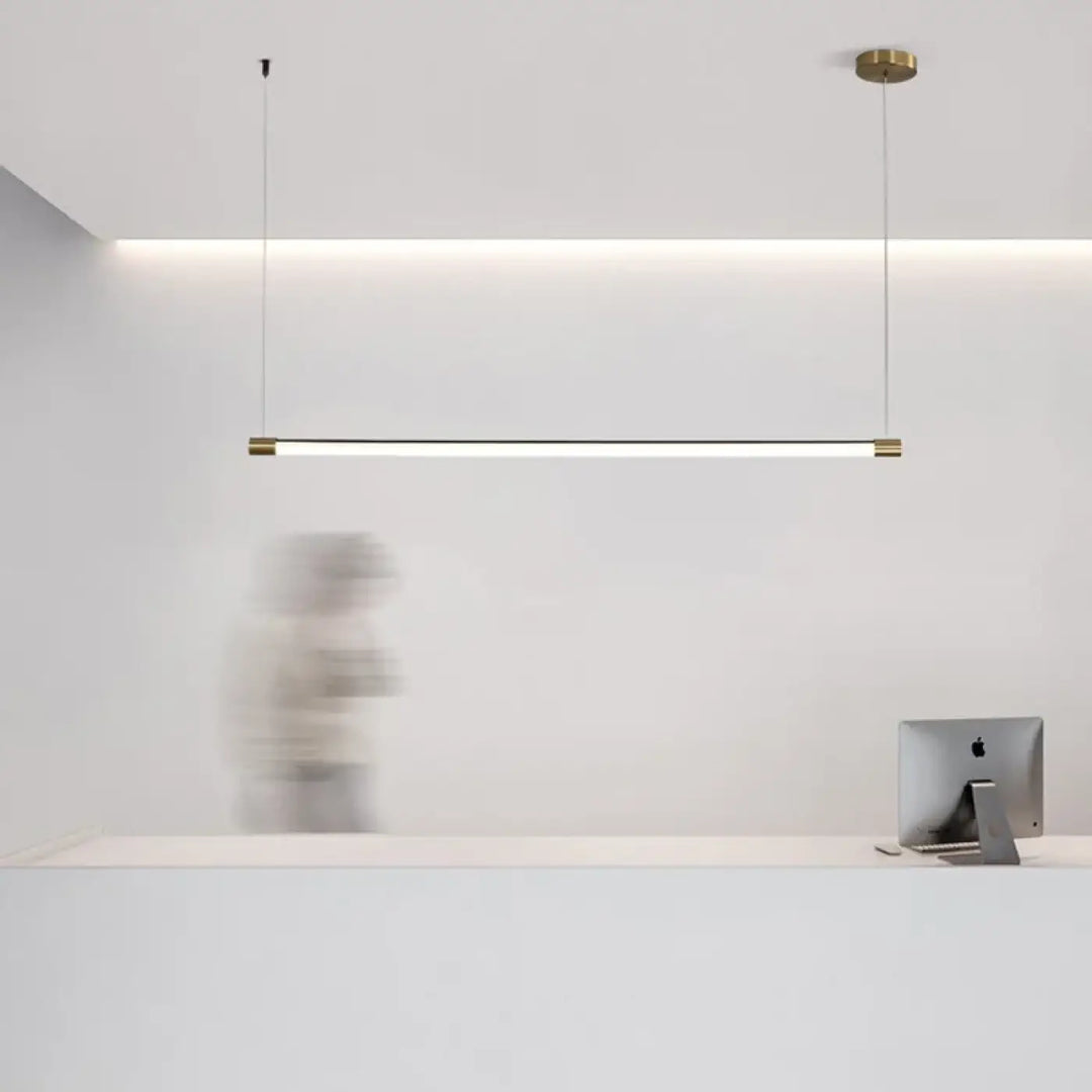 Suspension luminaire design minimaiste blanche avec motif doré