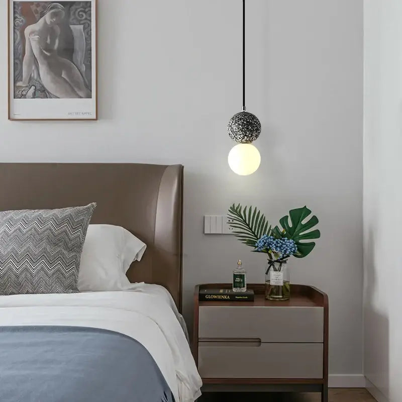 Suspension luminaire moderne à sphères décoratives

