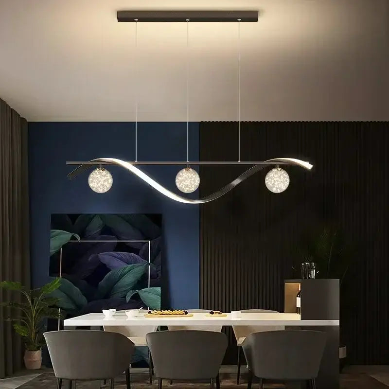 Suspension luminaire ondulée avec 3 boules au style tendance


