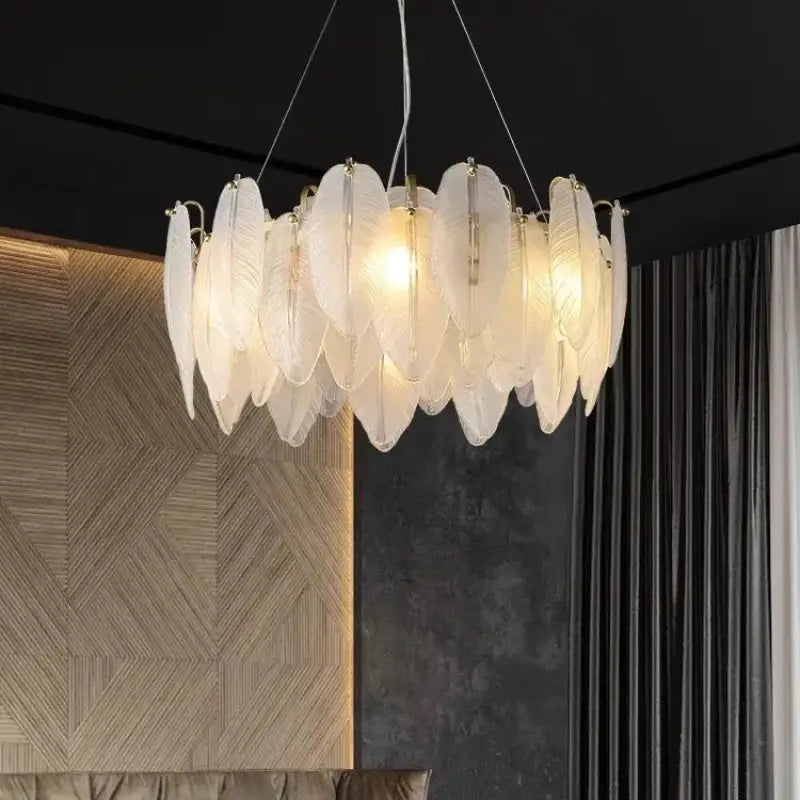 Suspension Luminaire Plume En Verre Élégante Et Blanche