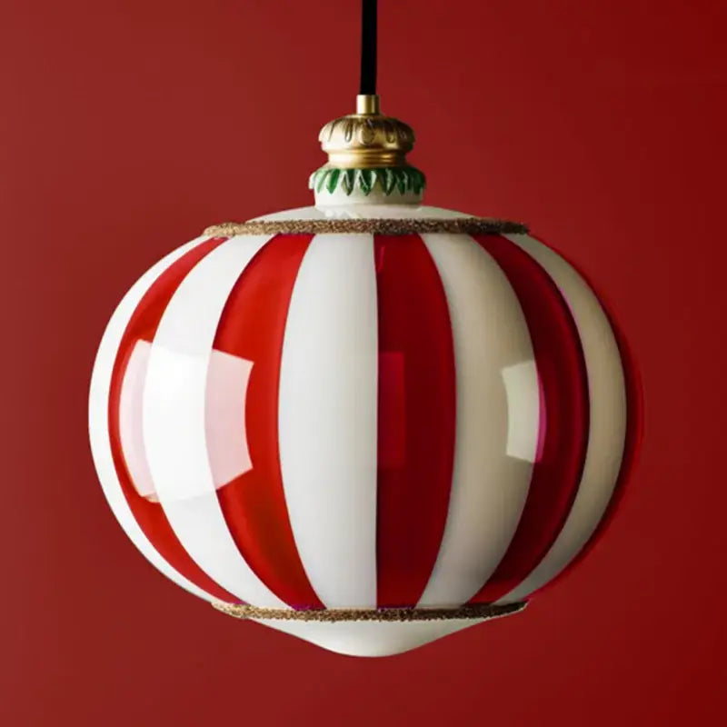 Suspension luminaire sphère en verre rayé vert et blanc élégante