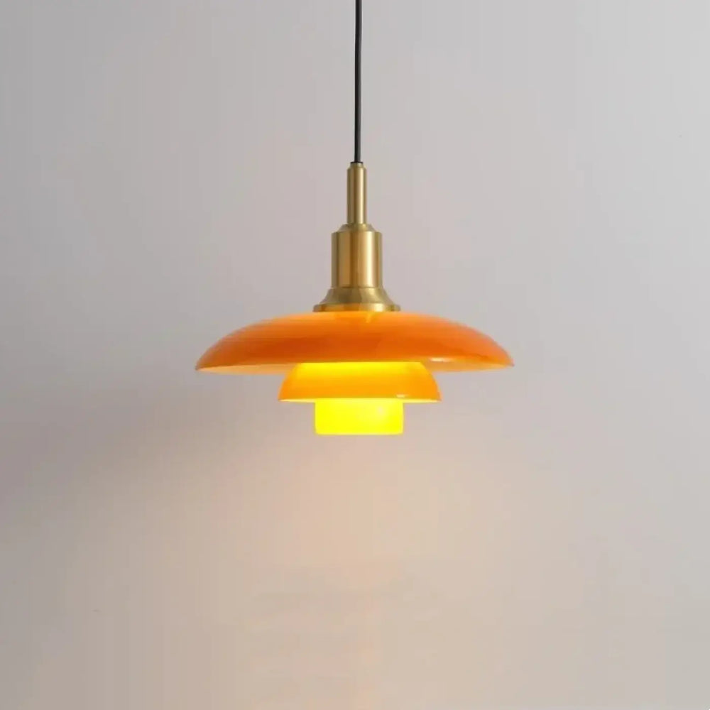 Suspension luminaire noida orange avec verre opalin et ferrures en laiton dans style danois élégant