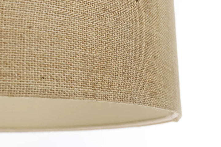 Suspension luminaire tissu beige minimaliste chic avec abat-jour en toile de jute naturelle beige et doublure crème