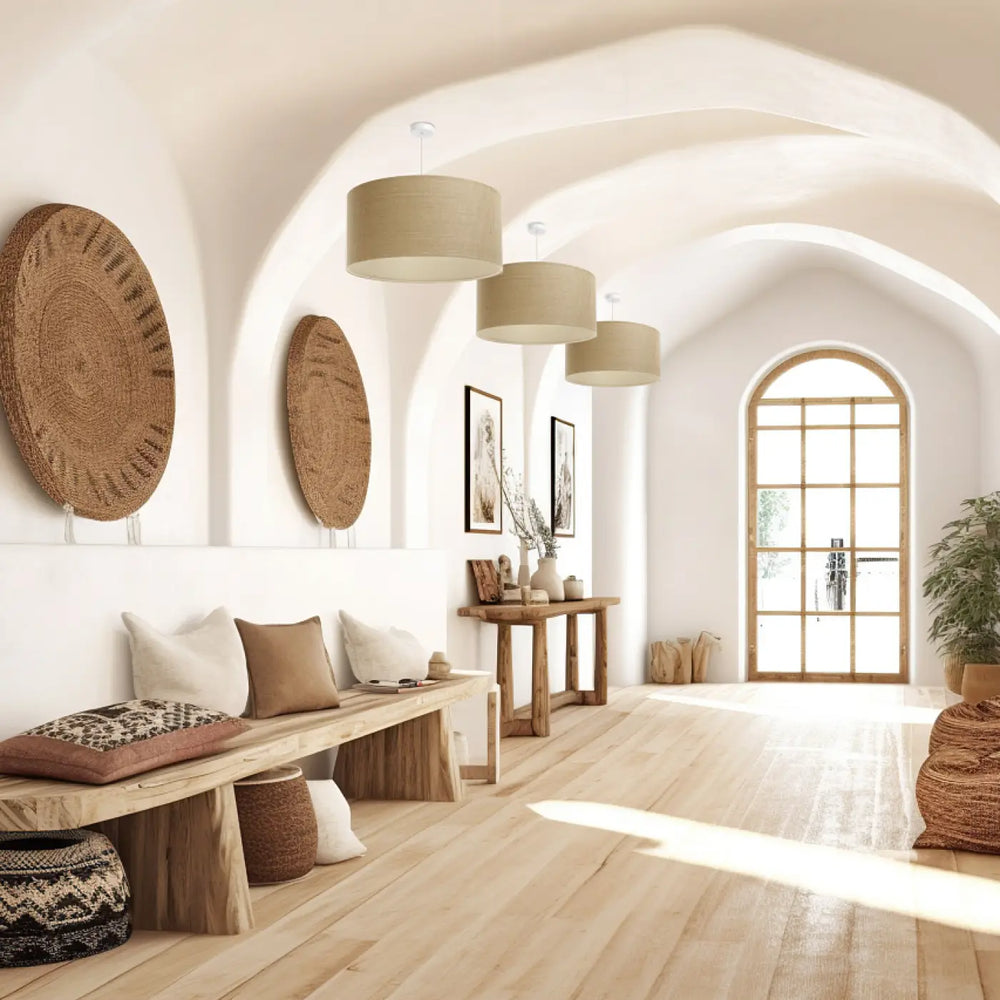 Suspension luminaire beige en tissu minimaliste chic suspendue au plafond voûté pour un style boho élégant