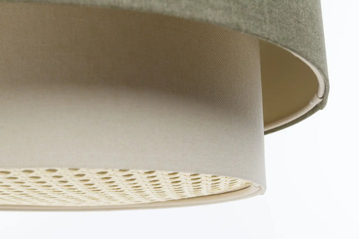 Suspension luminaire duo rattan avec abat-jour tissé beige en tissu texturé et motif ajouré à la base