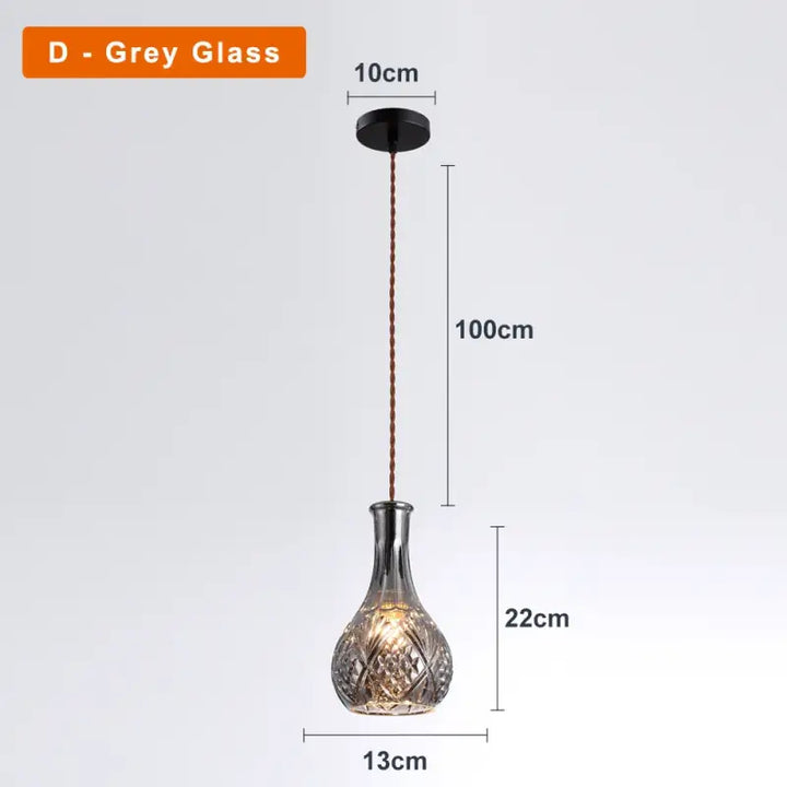 Suspension luminaire en verre ciselé style art déco élégant