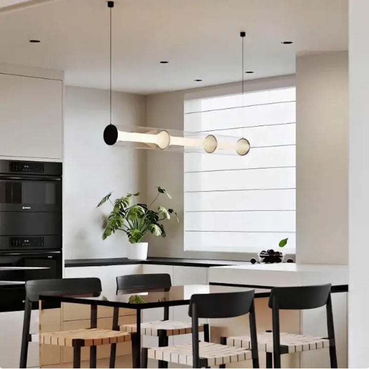 Suspension luminaire en verre avec lumière blanche élégante