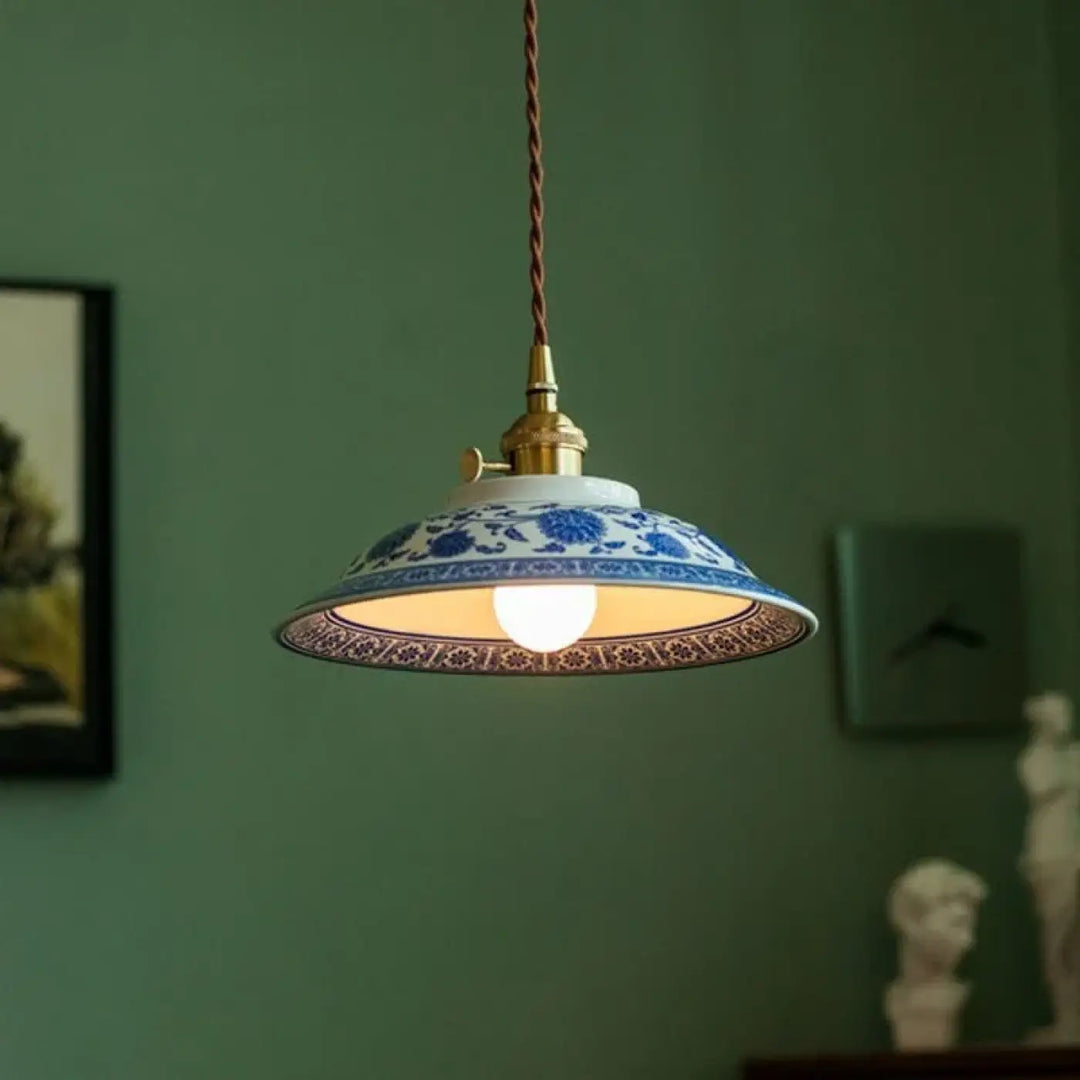 Suspension luminaire vintage en céramique bleue style raffiné