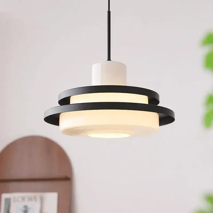 Suspension luminaire vintage scandinave rouge noir ou rouge