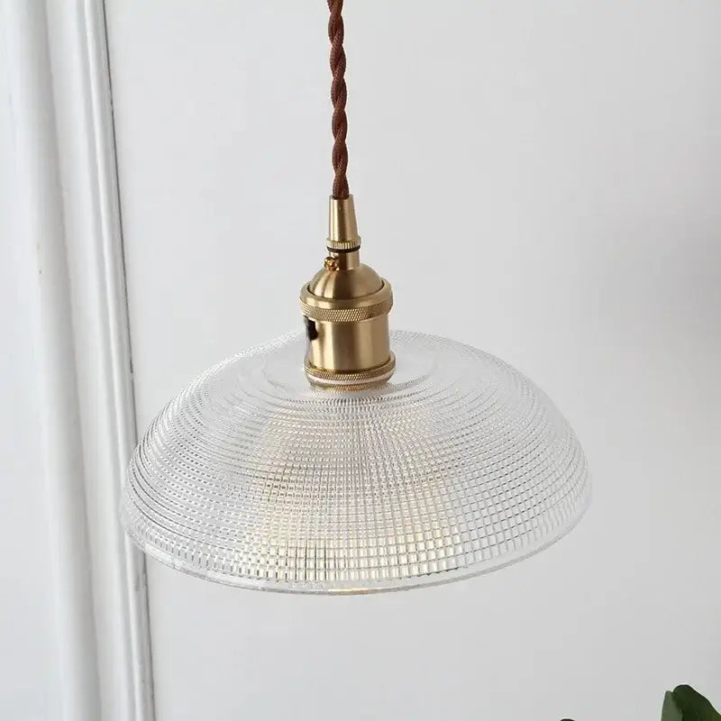 Suspension luminaire vintage verre transparent cannelé élégant