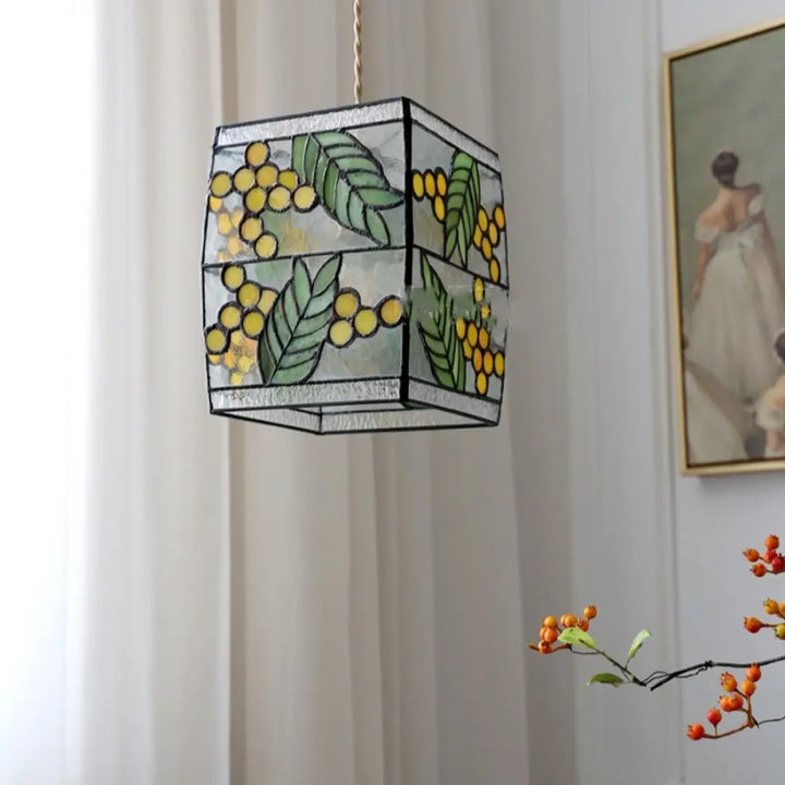 Suspension luminaire vitrail art déco motifs naturels raffiné