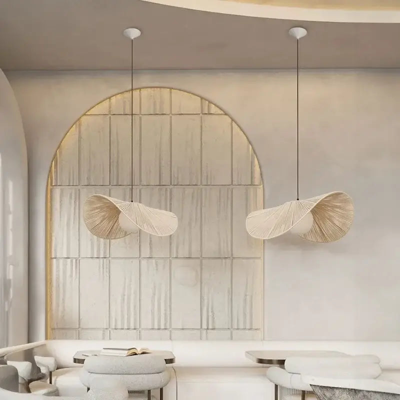 Suspension luminaire design aux formes organiques