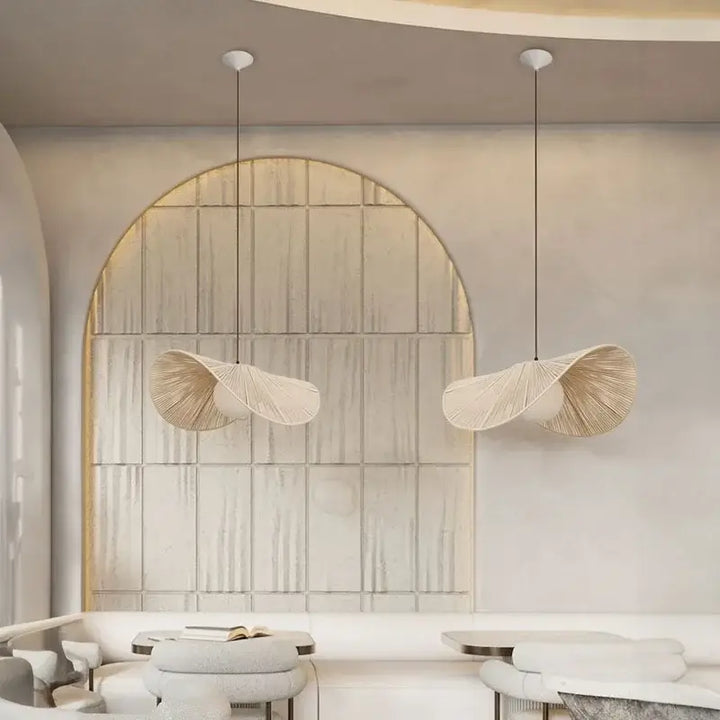 Suspension luminaire design aux formes organiques