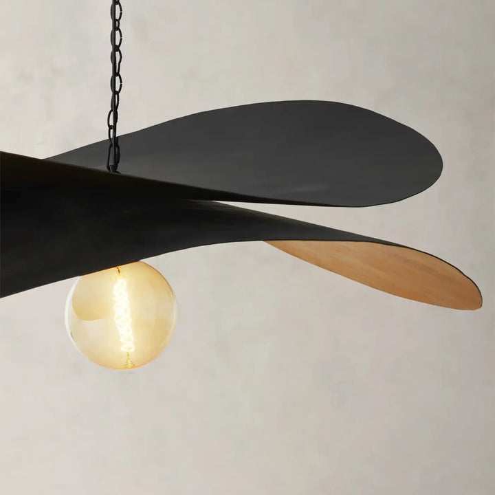 Suspension design artistique noir et doré style raffiné