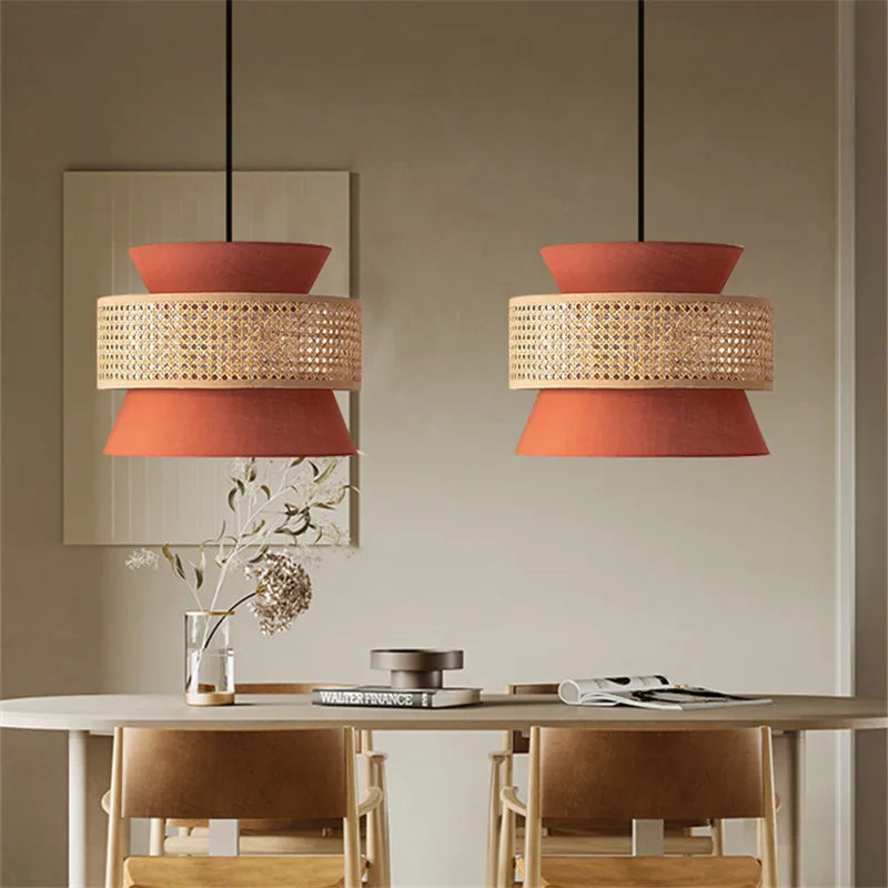 
Suspension Moderne Double Abat Jour Terracotta Et Rotin
