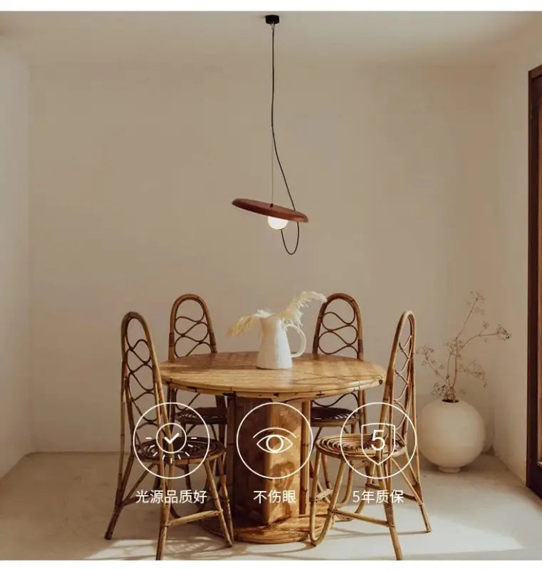 Suspension Moderne Globe Opale et Anneau Métal Design Spatial Chic