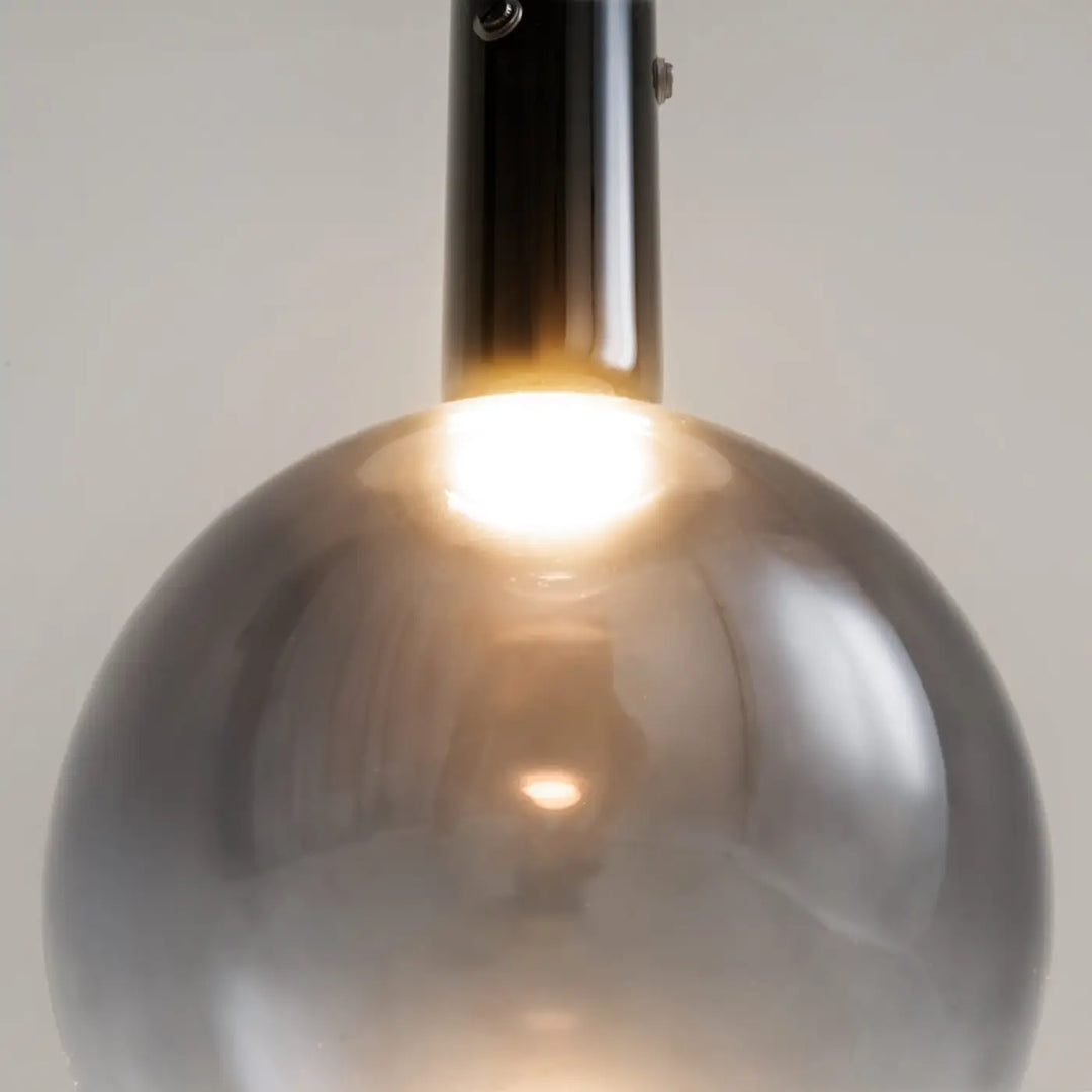 Suspension nebula led globe en verre sphérique avec lumière chaude pour un éclairage suspendu élégant