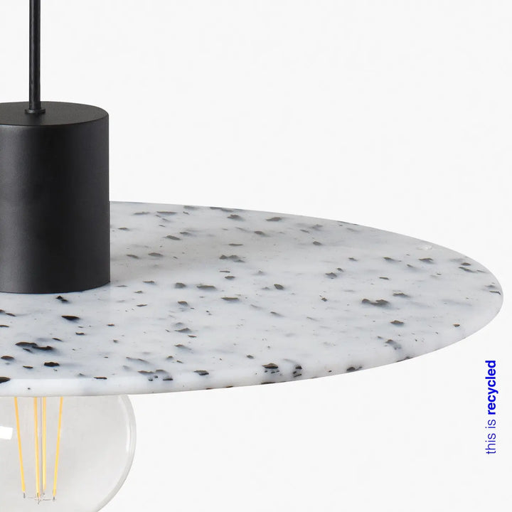 Détail de la suspension Confetti