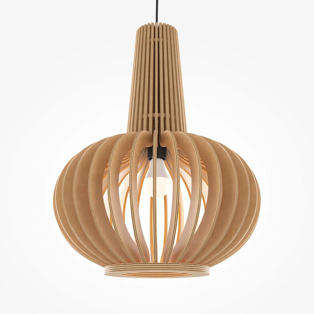 Suspension roots en bois naturel avec des lattes verticales formant une forme organique au-dessus d’une table