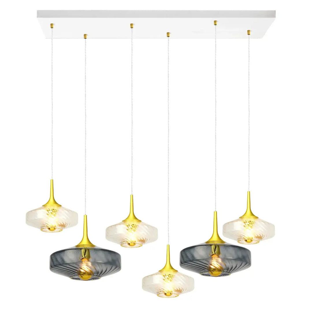 Suspension luminaire rosace roxanne avec cinq abat-jours en verre soufflé clair et gris fumé sur tiges dorées