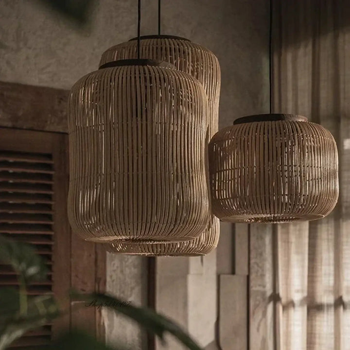 Suspension en rotin naturel cylindrique design bohème