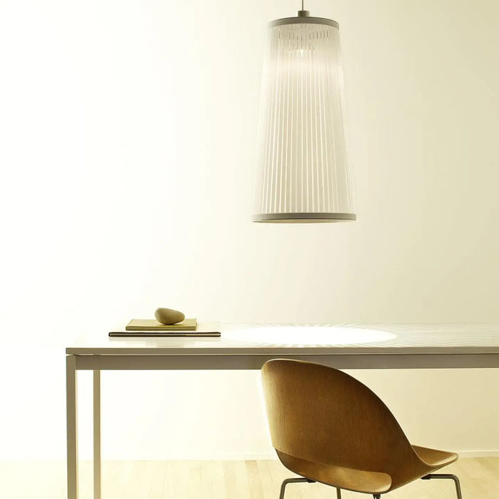 Suspension Solis en tissu de Pablo Designs