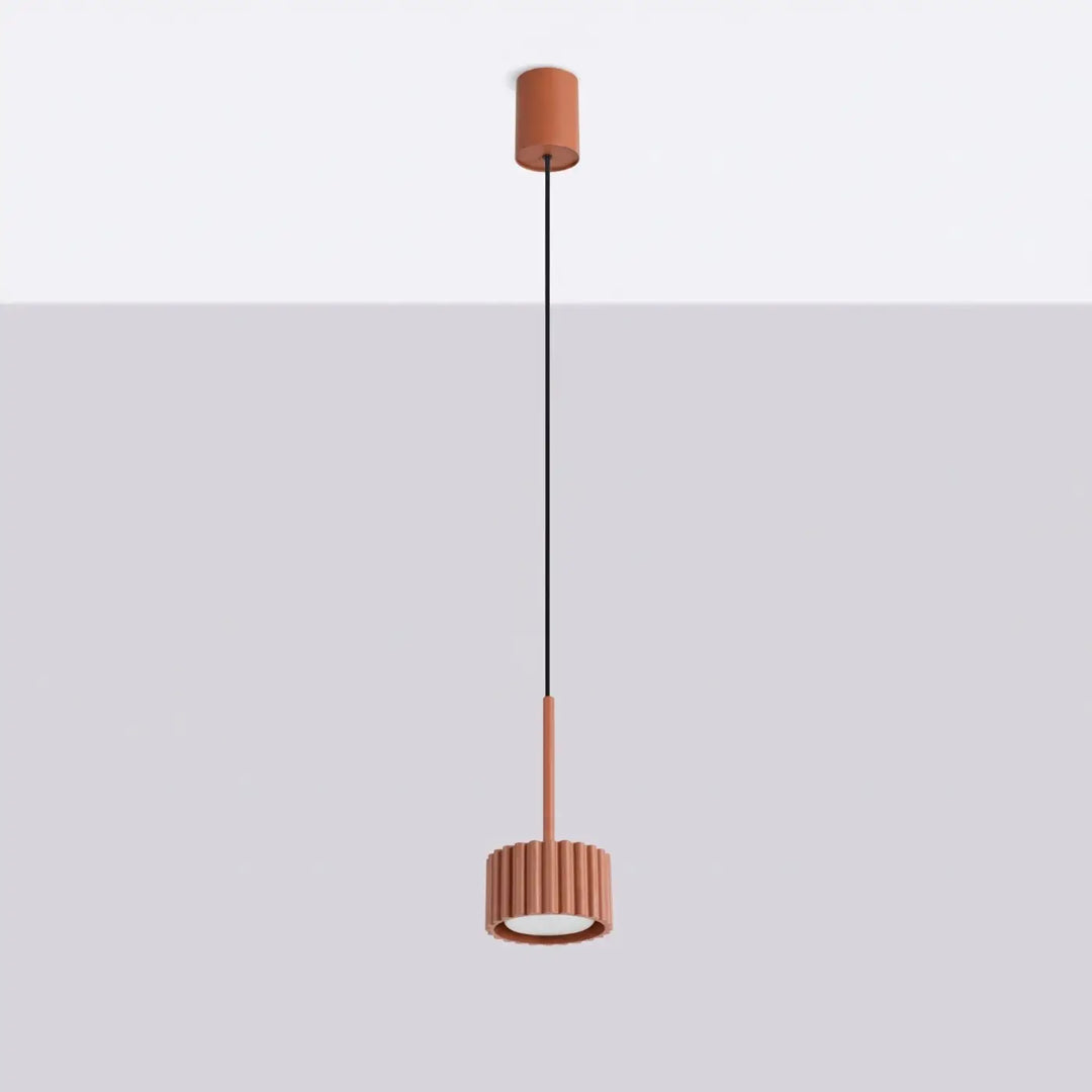 Suspension Aura ocre rouge à spot cannelé, éteinte
