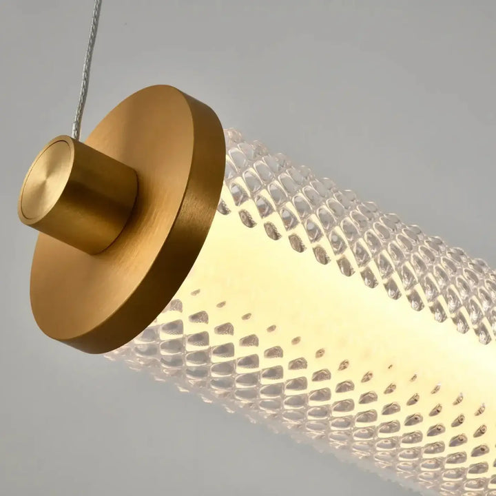 Suspension luminaire tiffany horizontale en verre texturé clair à motif diamanté avec pendentif circulaire doré lumineux plus