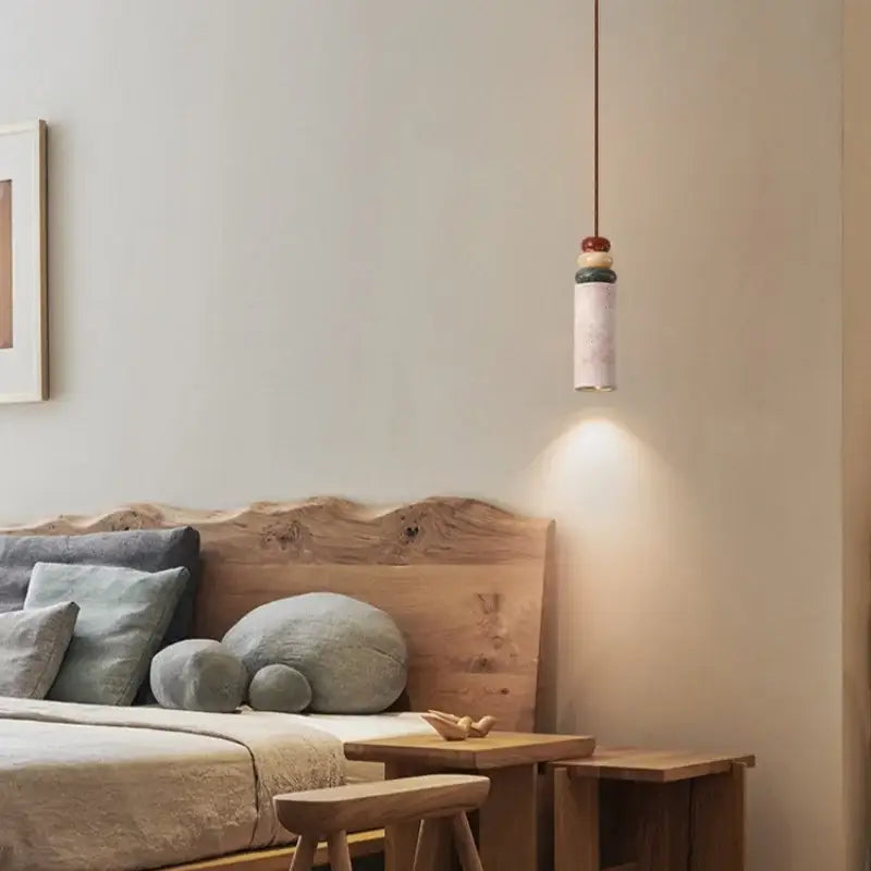 Suspension en travertin jaune et bois multicolore naturel