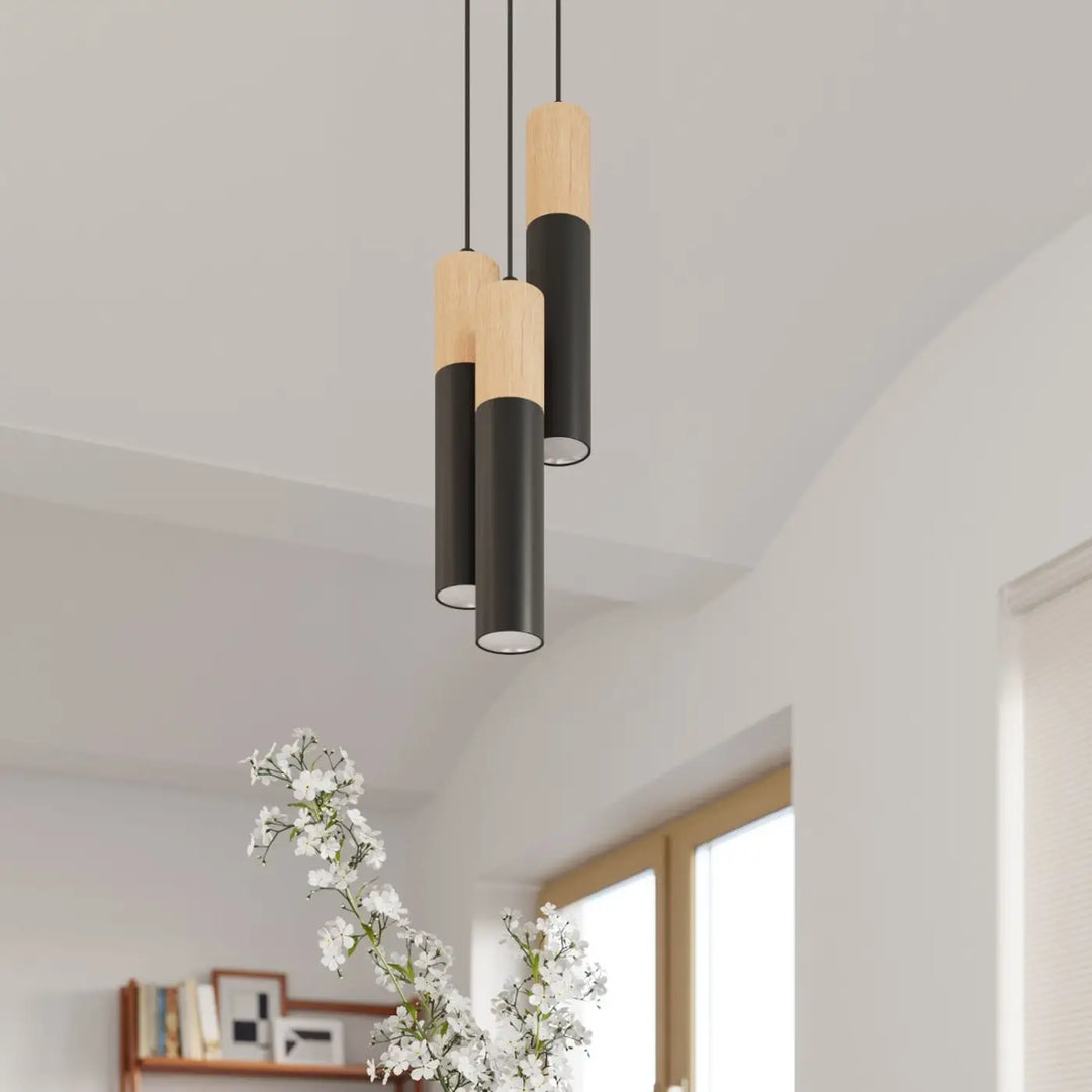 Suspensions Pablo à tubes en acier noir et manchon en bois, vues de près