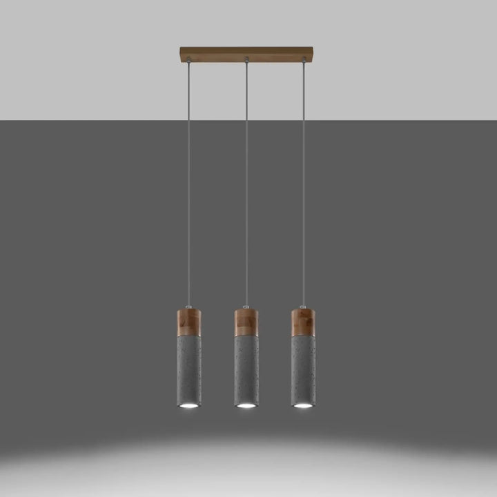 Suspension Zane en béton gris et bois naturel, allumée