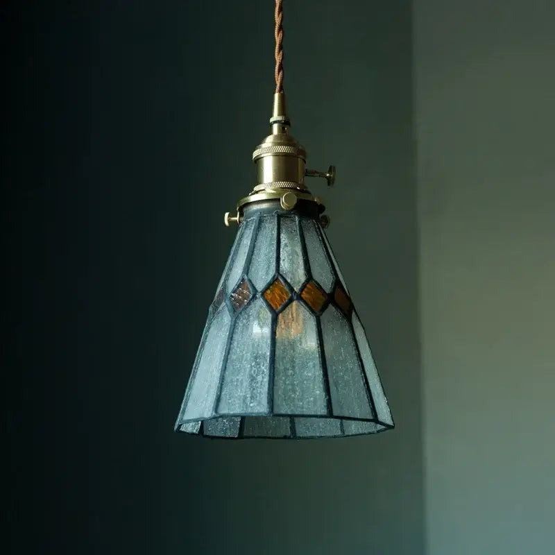 Suspension verre art déco avec abat-jour en cuivre