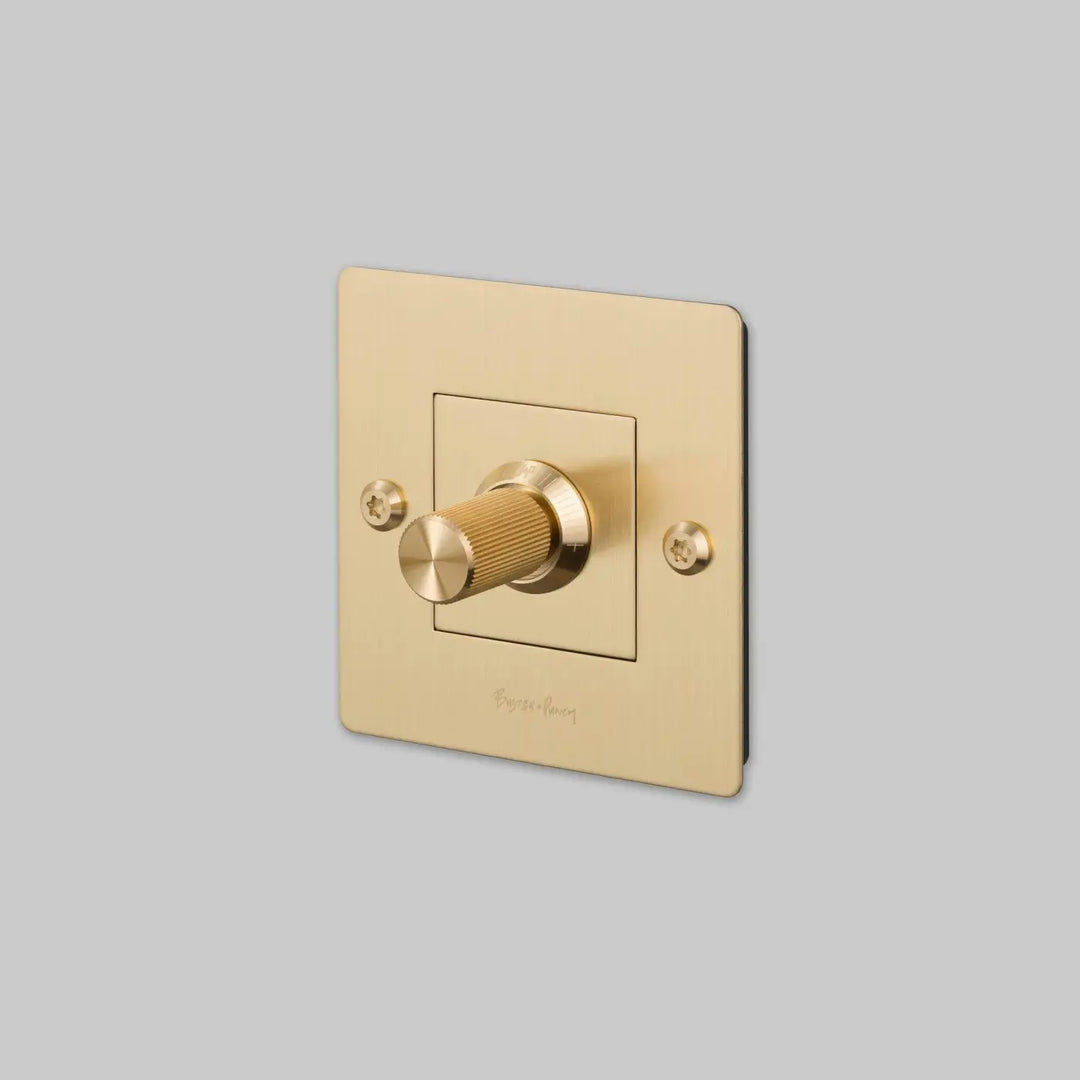 Variateur Dimmer à gravure alignée en laiton avec logo #couleur_dor
